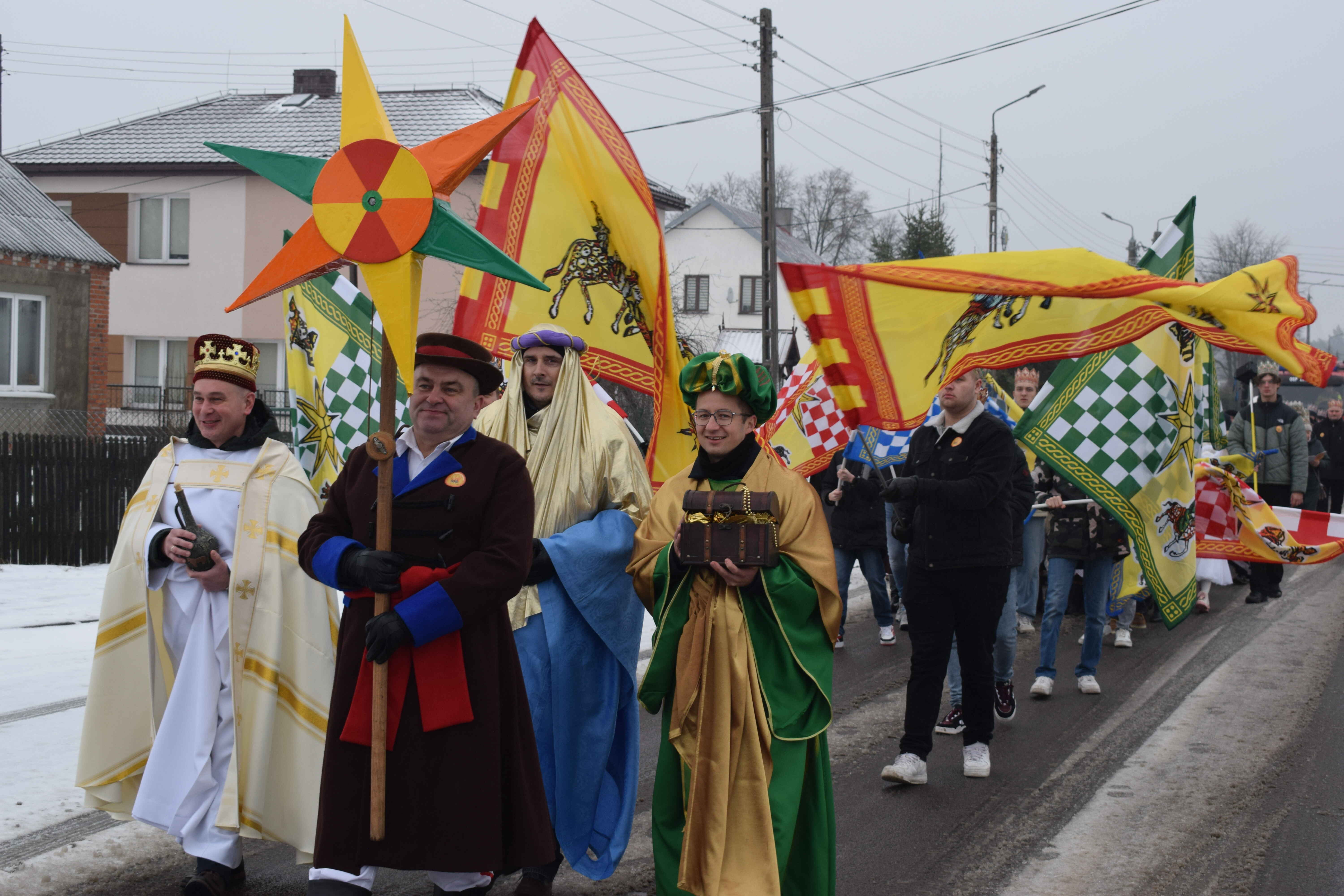 Zdjęcie do wiadomości Barwny Orszak Trzech Króli  – Tradycja, Wspólnota i Radość Świętowania