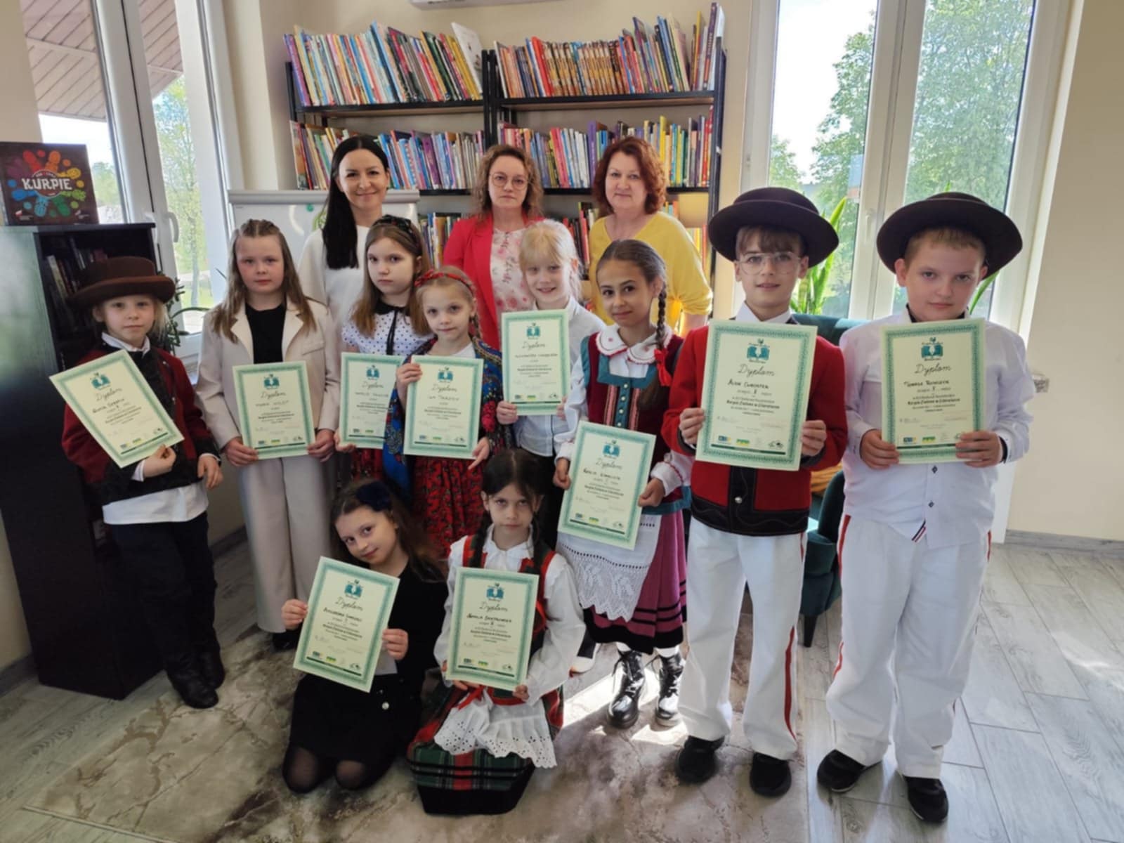 Zdjęcie do wiadomości Konkurs recytatorski "Kurpie Zielone w Literaturze"