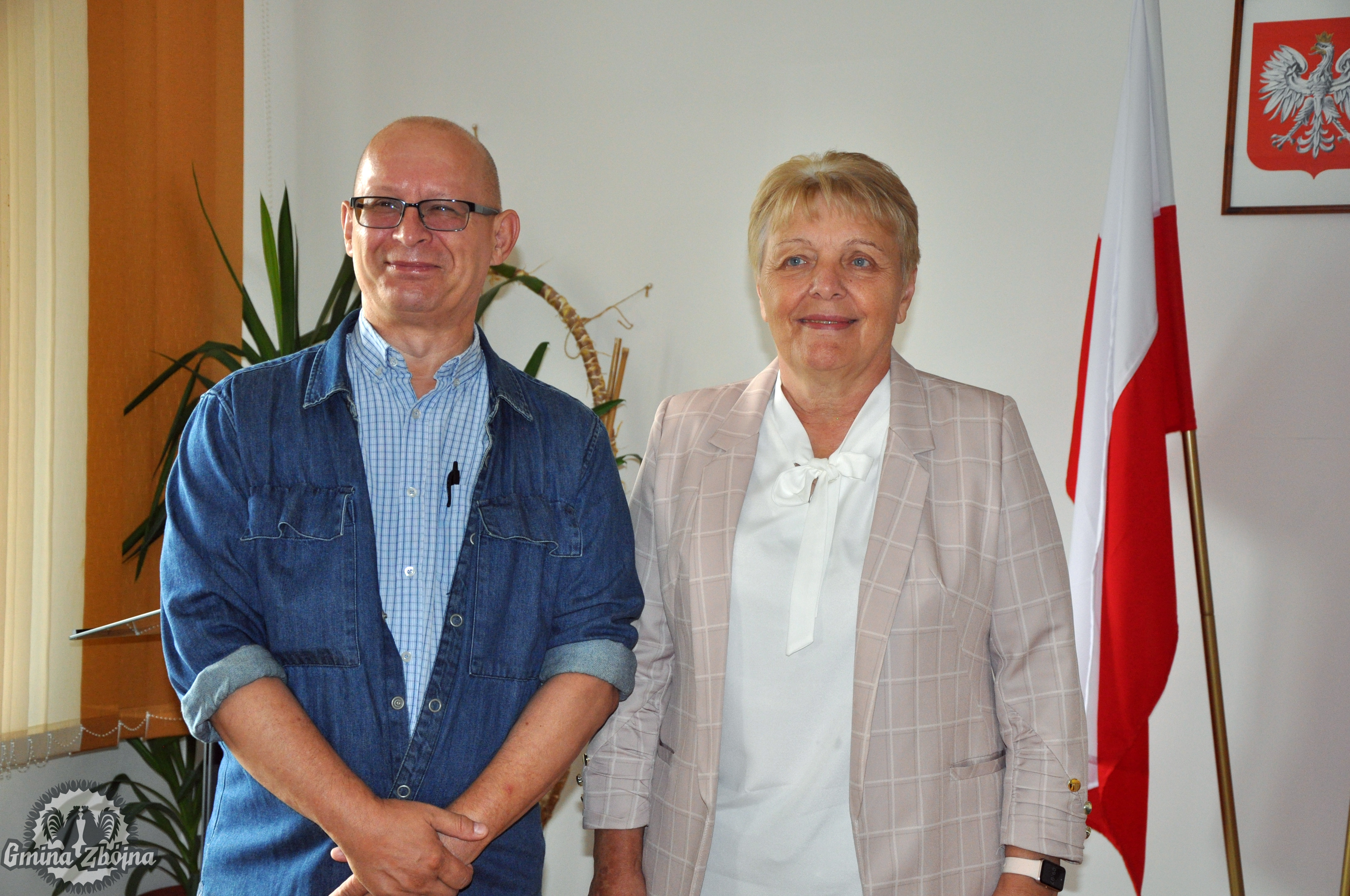 Zdjęcie do wiadomości Pożegnanie Dyrektora Szkoły Podstawowej w Kuziach – Dariusza Kozieja
